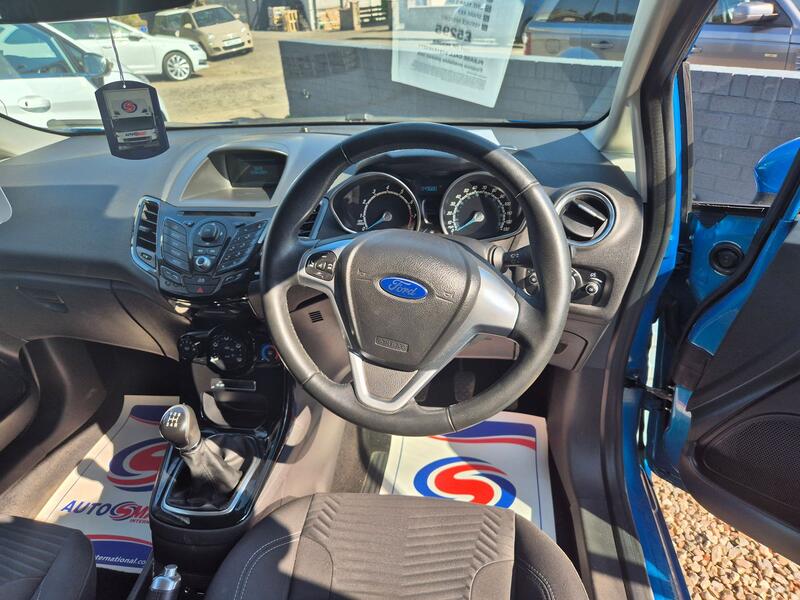 FORD FIESTA